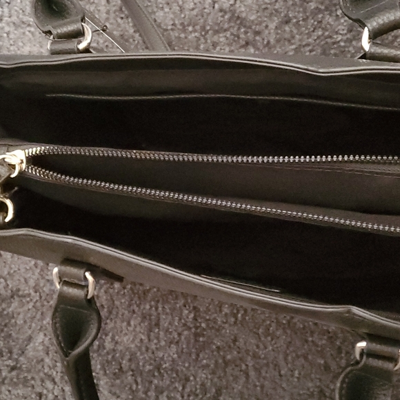 Handbag - Picture 7 of 8